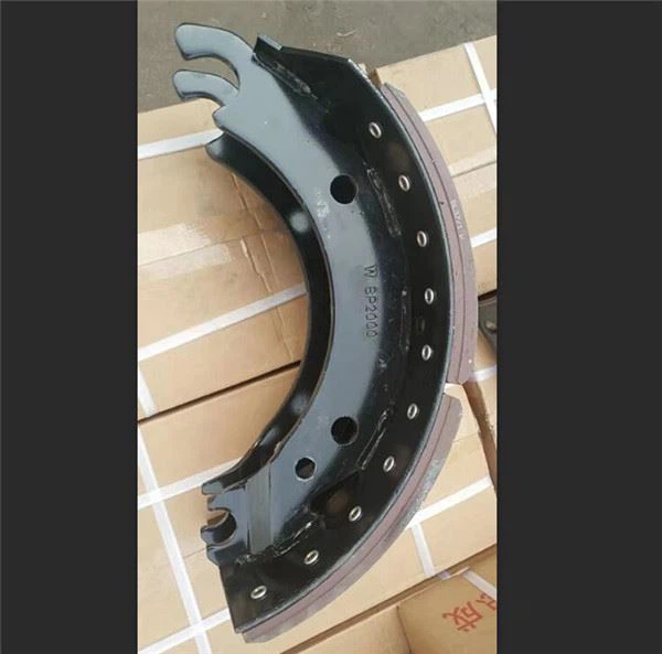BRAKE SHOE 05.090.27.06.0 (2)