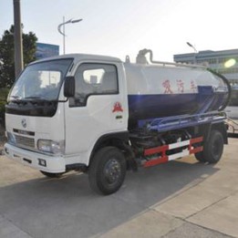Dongfeng 4x2 6 Wheel 3m3 Sewage Suction Truck